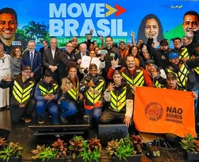 Imagem ilustrativa da imagem Lula lança programa e diz sonhar em oferecer motos por um preço mais acessível