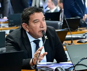 Imagem ilustrativa da imagem Magno Malta é internado após mal-estar súbito no Senado Federal