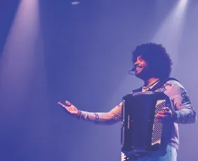 Imagem ilustrativa da imagem Mestrinho e Os Garotin em shows de graça