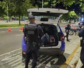 Imagem ilustrativa da imagem Motociclista é preso dirigindo embriagado e sem Carteira de Habilitação