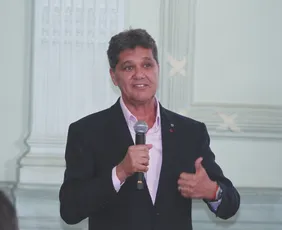 Imagem ilustrativa da imagem “Não há risco de colapso financeiro para o Estado”, diz governador