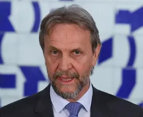 Imagem ilustrativa da imagem PT vai ao STF contra redução de penas de Bolsonaro, diz líder do partido