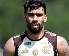 Imagem ilustrativa da imagem Paquetá corre contra o tempo em lesão no Fla a uma semana da lista da Copa do Mundo