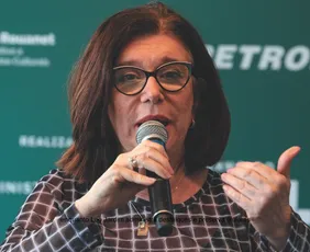 Imagem ilustrativa da imagem Preço da gasolina vai subir “já, já”, afirma presidente da Petrobras