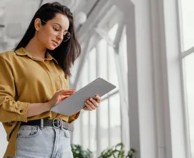 Imagem ilustrativa da imagem Prêmio Sebrae Mulher de Negócios 2026 abre inscrições e terá final nacional no ES