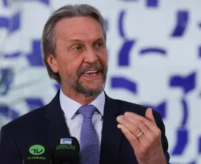 Imagem ilustrativa da imagem Relação entre Flávio e Vorcaro precisa ser investigada a fundo. diz Uczai