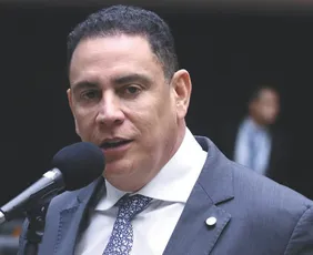 Imagem ilustrativa da imagem "Royalties do petróleo são compensação por impactos", diz líder da bancada do ES