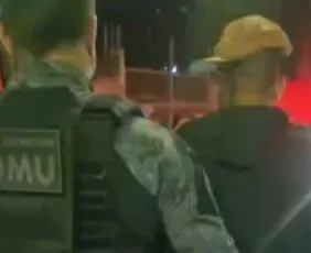 Imagem ilustrativa da imagem Suspeito é preso após roubo de carro em Jardim Camburi, Vitória