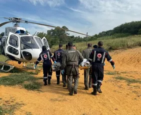 Imagem ilustrativa da imagem Trabalhador em parada cardíaca é salvo após remédio ser levado de helicóptero no ES