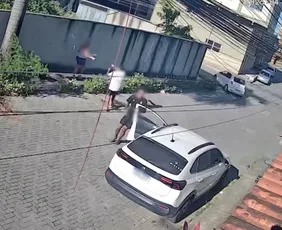 Imagem ilustrativa da imagem VÍDEO | Suspeito é preso após render mulher e levar carro em Vila Velha