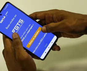 Imagem ilustrativa da imagem Veja como será a liberação do FGTS para quem ganha até R$ 8.105 quitar dívidas