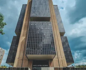 Imagem ilustrativa da imagem Abertas mais de 12 mil vagas para virar servidor federal