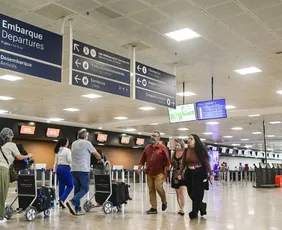 Imagem ilustrativa da imagem Aeroporto de Vitória cresce 14% em passageiros em 2026