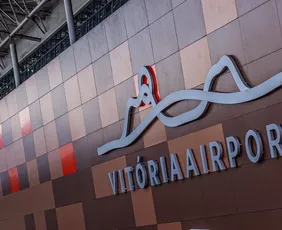 Imagem ilustrativa da imagem Aeroporto de Vitória investe R$ 20 mi em usinas de energia solar