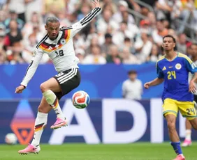 Imagem ilustrativa da imagem Alemanha repete 7x1 sobre Curaçao, que faz seu primeiro gol em Copas