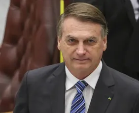 Imagem ilustrativa da imagem Alexandre de Moraes decide manter Bolsonaro em prisão domiciliar