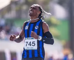 Imagem ilustrativa da imagem Alison vence 400m com barreiras com melhor marca mundial em 2026