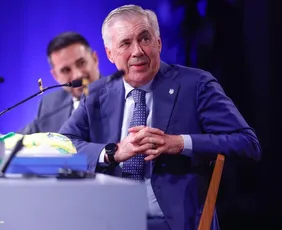 Imagem ilustrativa da imagem Ancelotti avisou CBF sobre contato da Itália, mas não cogitou saída