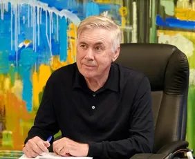 Imagem ilustrativa da imagem Ancelotti diz que testará jovens, mas não abrirá mão de parte do grupo da Copa