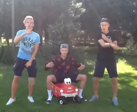 Imagem ilustrativa da imagem Após eliminar Brasil, Haaland vê música gravada na adolescência bombar na Noruega