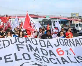 Imagem ilustrativa da imagem Ato no Rio abre mobilização para pressionar Senado pelo fim da 6x1