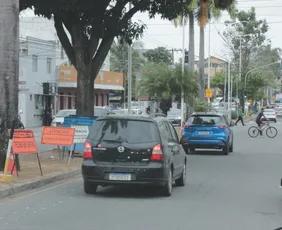 Imagem ilustrativa da imagem Avenida José Rato vai ter 2 km de ciclovia e cara nova