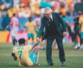 Imagem ilustrativa da imagem Brasil: o país que formava craques agora prioriza as cifras