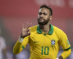 Imagem ilustrativa da imagem CBF confirma Neymar com a camisa 10 na Copa do Mundo