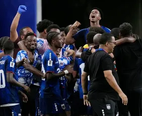 Imagem ilustrativa da imagem Cabo Verde faz história, avança na Copa e vai enfrentar a Argentina