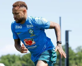 Imagem ilustrativa da imagem Com Neymar, Brasil faz penúltimo treino antes de encarar a Escócia