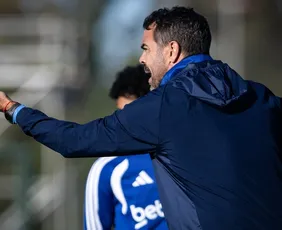 Imagem ilustrativa da imagem Cruzeiro e Flu duelam na parte de cima da tabela do Brasileirão neste domingo