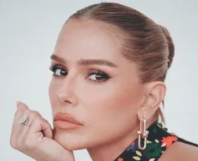Imagem ilustrativa da imagem Deborah Secco: "A minha vida real é soberana e maior"