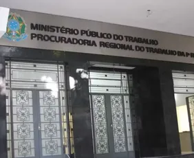 Imagem ilustrativa da imagem Doméstica é resgatada de casa no RJ após 52 anos sem salário e receberá R$ 645 mil