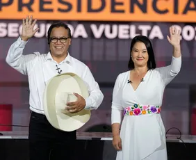 Imagem ilustrativa da imagem Eleições Peru: Fujimori vira sobre Sánchez com diferença de 561 votos