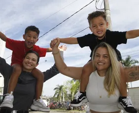 Imagem ilustrativa da imagem Famílias da Itália e dos EUA adotam crianças capixabas