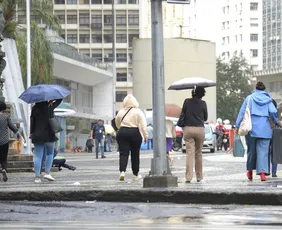 Imagem ilustrativa da imagem Frente fria avança pelo Sudeste, mas Espírito Santo segue sem previsão de chuva