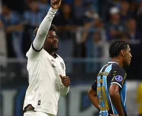 Imagem ilustrativa da imagem Grêmio perde para o Bolívar-BOL e cai pela 2ª vez seguida nos playoffs da Sula
