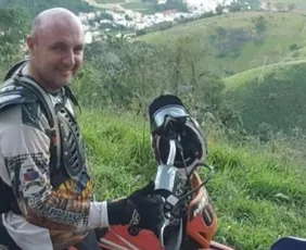 Imagem ilustrativa da imagem Homem morre após ser atropelado por retroescavadeira em pedreira no ES