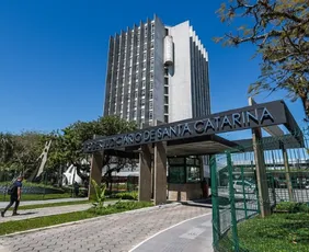 Imagem ilustrativa da imagem Justiça condena sogra a pagar R$ 10 mil por ataques à nora em rede social