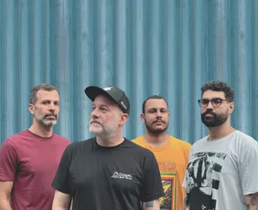 Imagem ilustrativa da imagem Kardüm em fase mais solar no EP “O Que Ficou Pra Trás”