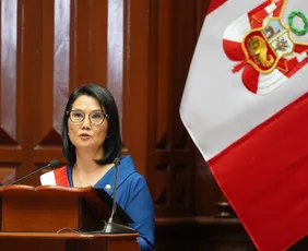 Imagem ilustrativa da imagem Keiko toma posse no Peru e fala em usar Forças Armadas para combater crime