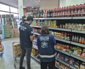 Imagem ilustrativa da imagem Mil produtos vencidos são apreendidos durante fiscalização em Vila Velha