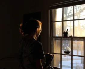 Imagem ilustrativa da imagem "Minha filha parou de andar", diz mãe de adolescente internada por ansiedade