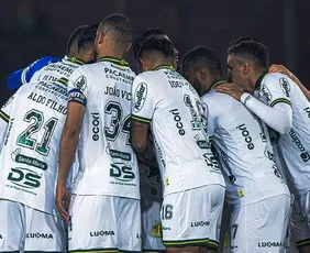 Imagem ilustrativa da imagem Mirassol perde para Lanús, vê LDU virar e fecha grupo como vice na Libertadores