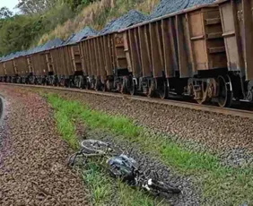 Imagem ilustrativa da imagem Motociclista morre atropelado por trem no Noroeste do ES