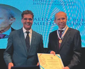 Imagem ilustrativa da imagem Presidente da Igreja Cristã Maranata recebe homenagem do Governo do ES