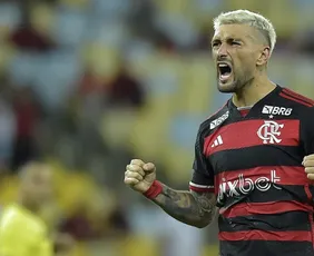 Imagem ilustrativa da imagem Presidente do Flamengo anuncia que Arrascaeta terá busto na Gávea