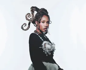 Imagem ilustrativa da imagem Rapper Ebony é atração no Cais das Artes neste sábado