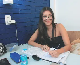 Imagem ilustrativa da imagem Saiba como concorrer a 1.000 vagas para disputar bolsas com nota do Enem