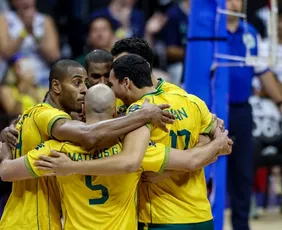 Imagem ilustrativa da imagem Seleção brasileira masculina de vôlei derrota Irã na estreia da Liga das Nações